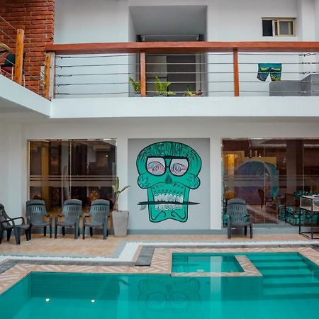 Albergue Surf & Party Weligama Exterior foto