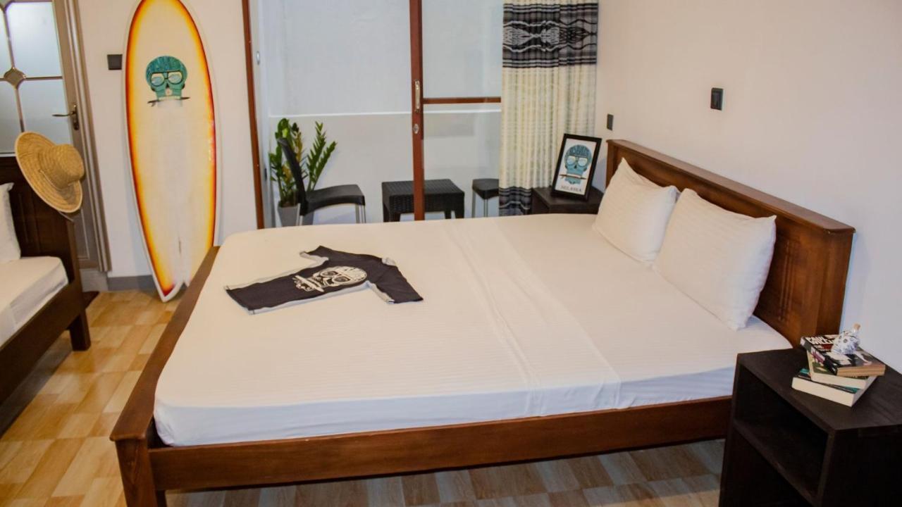 Albergue Surf & Party Weligama Exterior foto