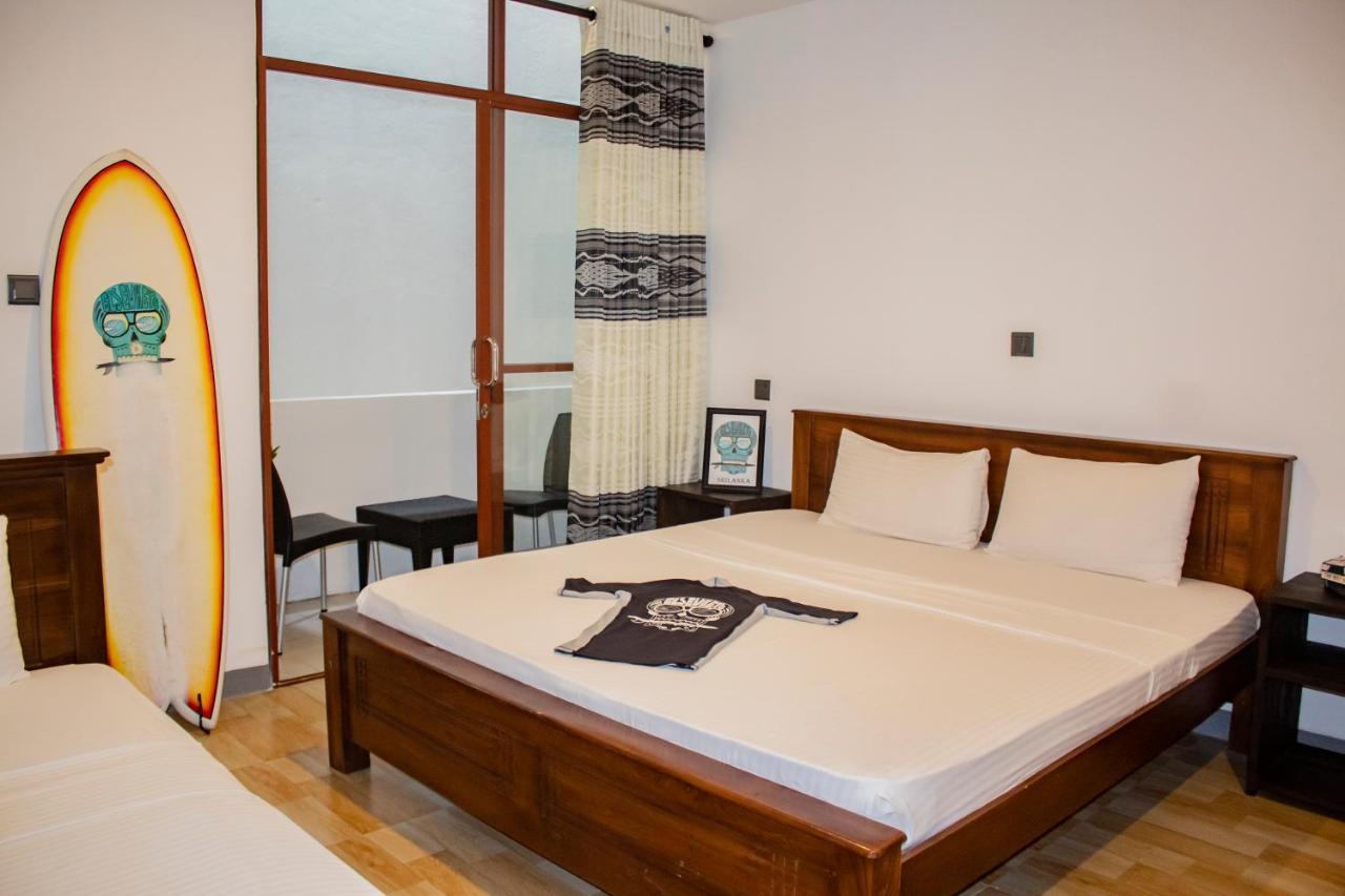 Albergue Surf & Party Weligama Exterior foto